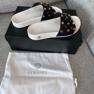 Versace Slides